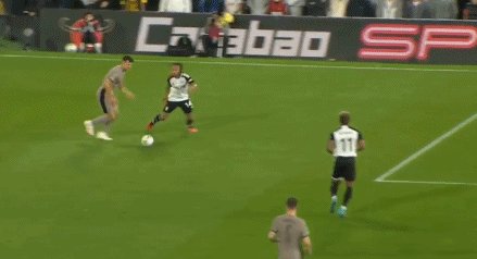 1693353637225071609.gif 1693353637225071609.gif